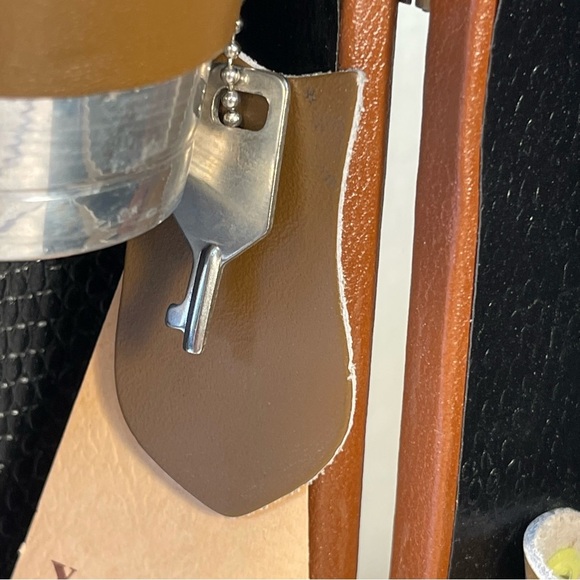 TRAV-L-BAR Vintage Luxury Entertaining travel bar. - Picture 11 of 12